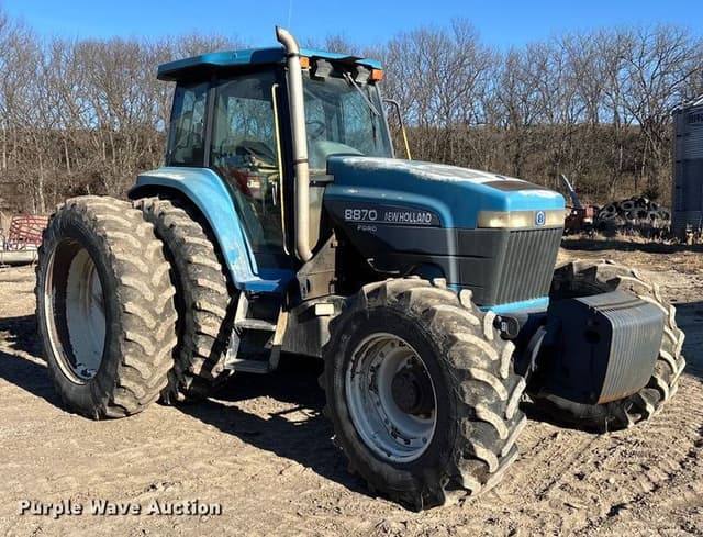 Image of New Holland 8870 equipment image 2