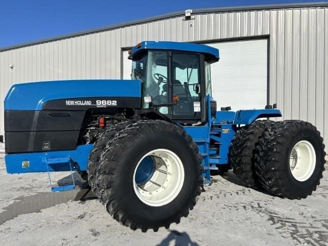 1997 New Holland 9682 Equipment Image0