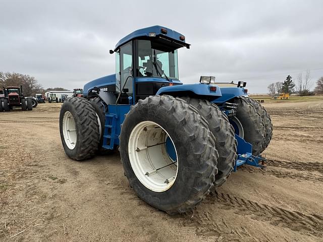 Image of New Holland 9682 equipment image 3