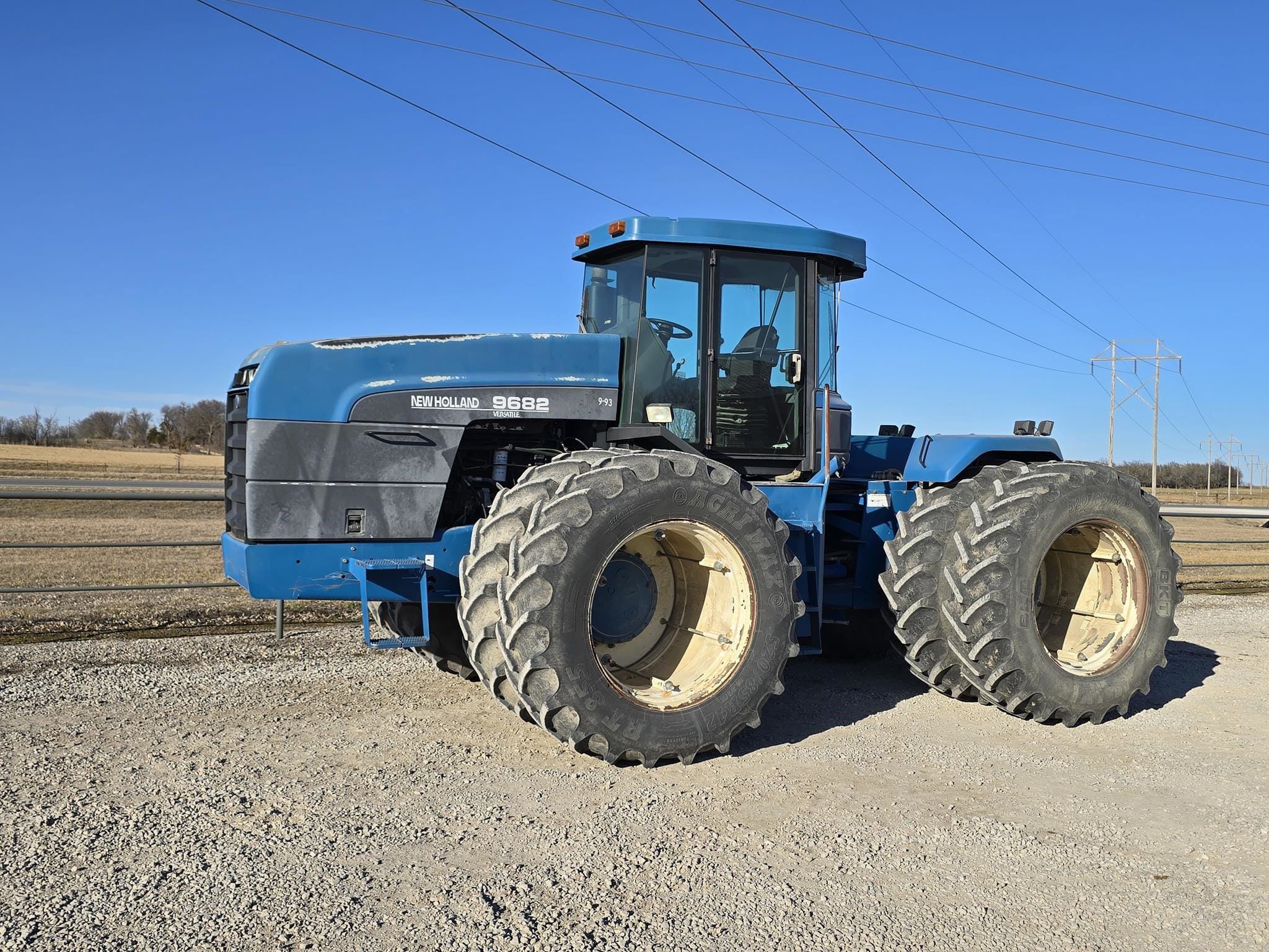 Main image New Holland 9682