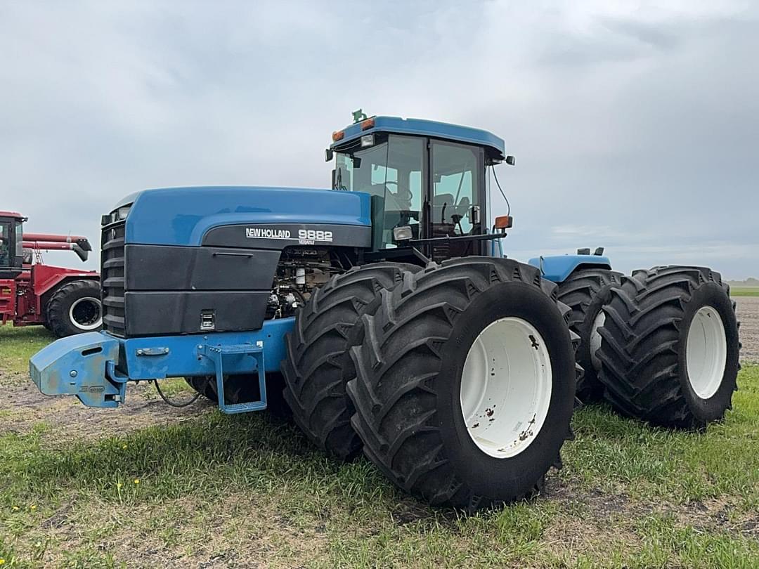 Image of New Holland 9882 Primary image