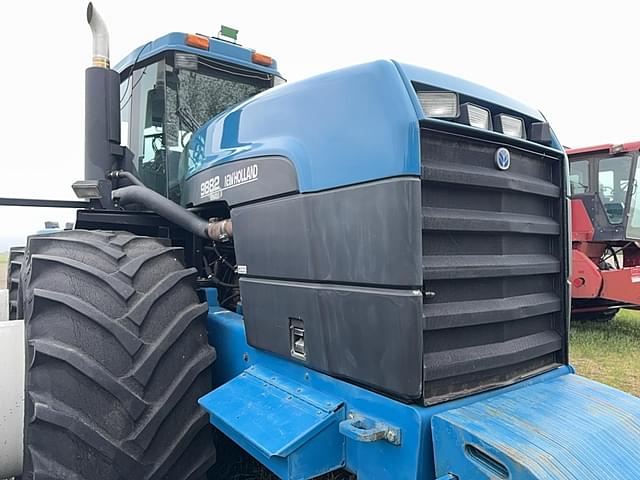 Image of New Holland 9882 equipment image 3