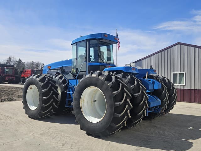 Image of New Holland 9882 equipment image 1