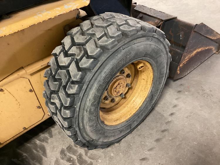 Main image New Holland LX885 22