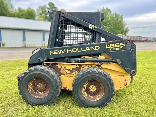 Image of New Holland LX665 equipment image 3
