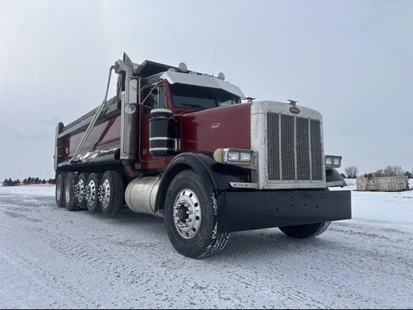 Image of Peterbilt 357 equipment image 1