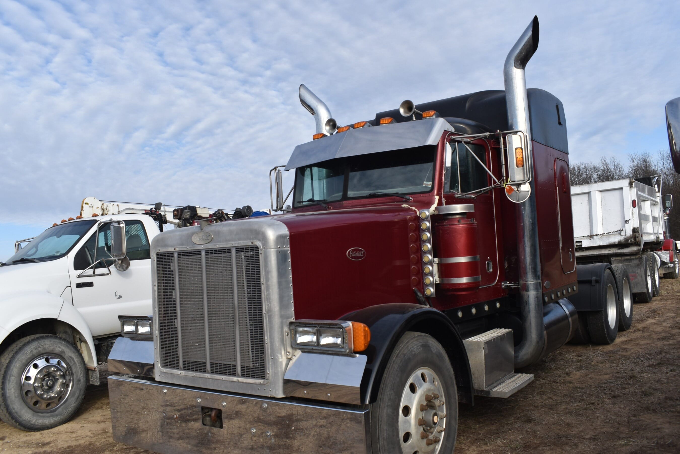 1997 Peterbilt 378 Equipment Image0