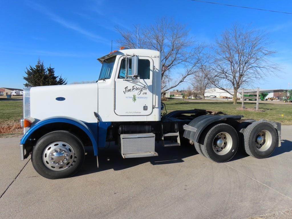 Main image Peterbilt 378