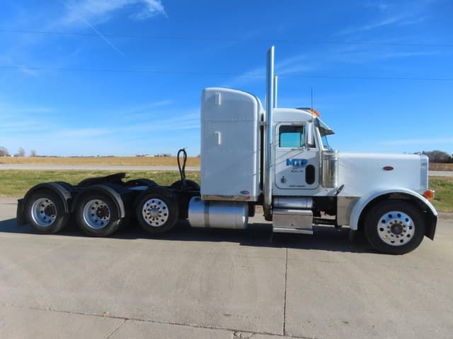 Image of Peterbilt 379 equipment image 4