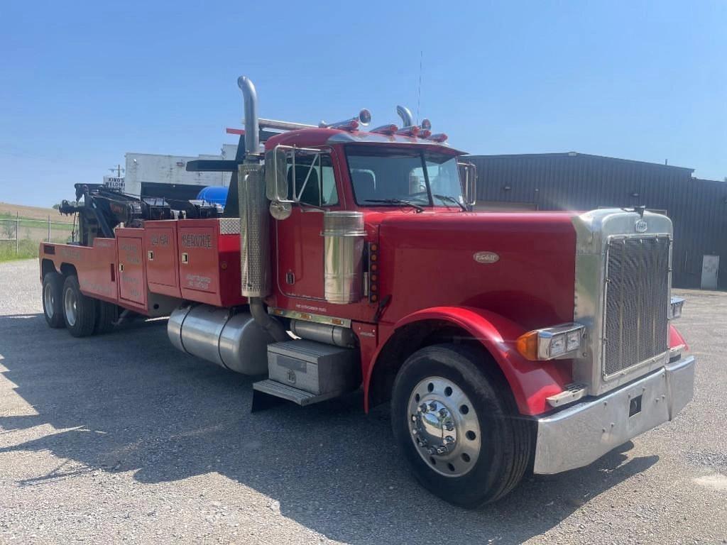 Image of Peterbilt 379 Primary image