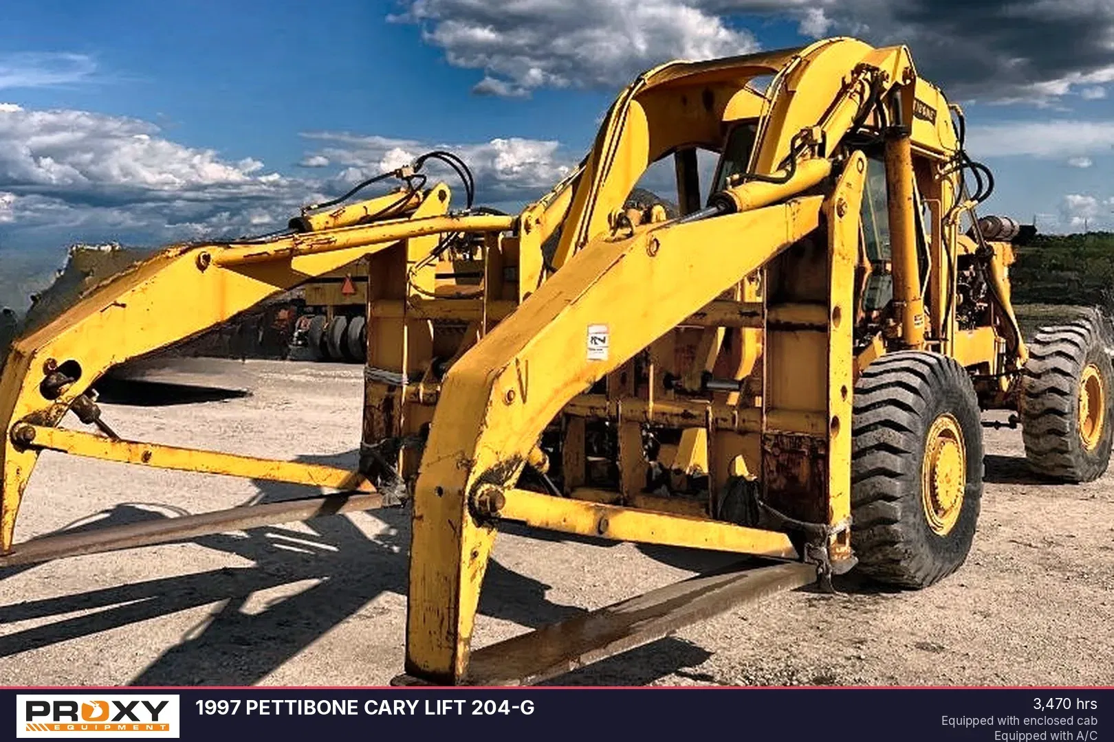 1997 Pettibone 204-G Equipment Image0