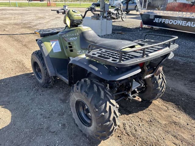 Image of Polaris Sportsman 500 equipment image 1