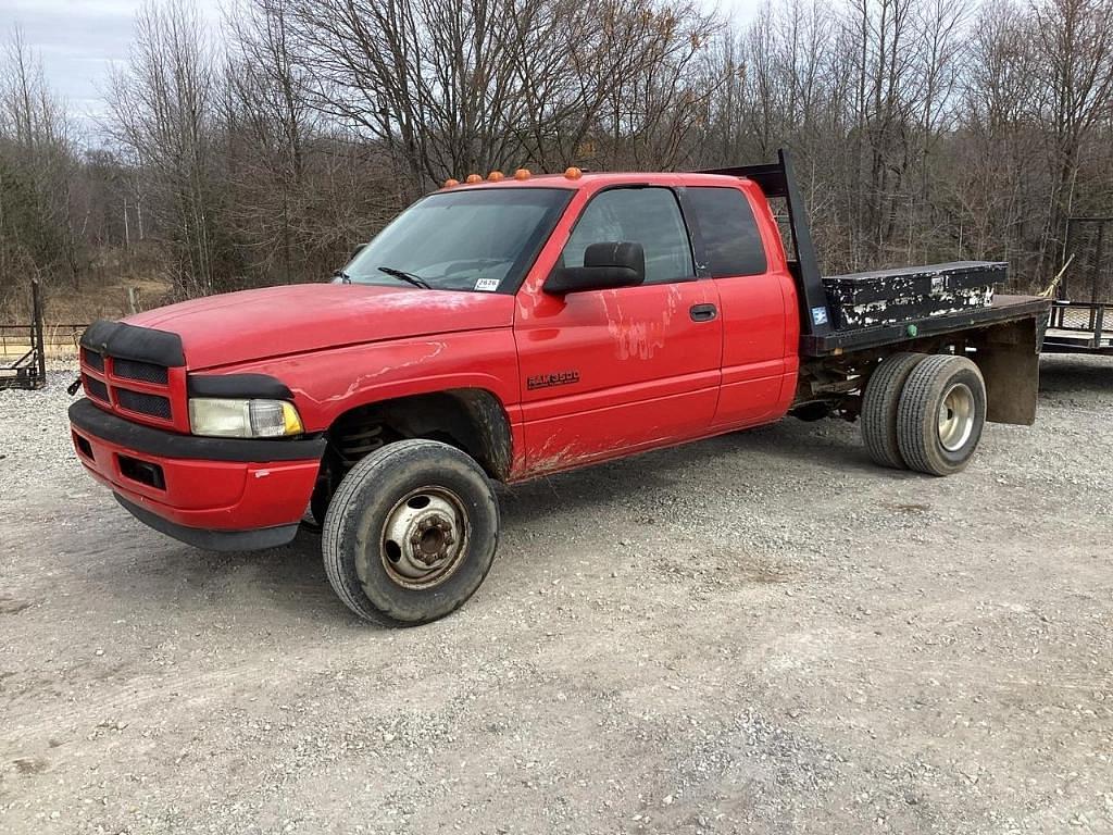 Image of Dodge Ram 3500 Primary image