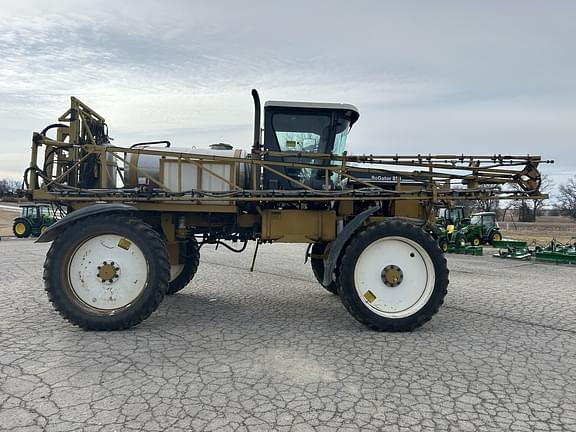 Image of Ag-Chem RoGator 854 equipment image 4
