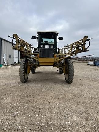 Image of Ag-Chem RoGator 854 equipment image 1