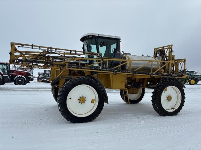 Image of Ag-Chem RoGator 854 equipment image 2