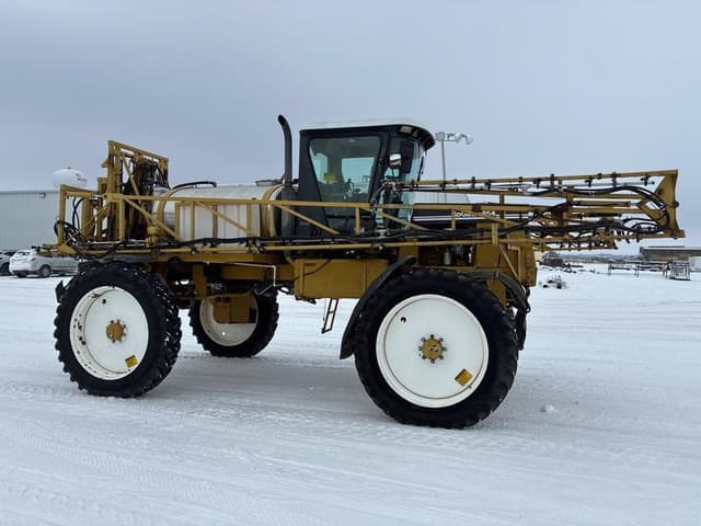 Image of Ag-Chem RoGator 854 equipment image 3