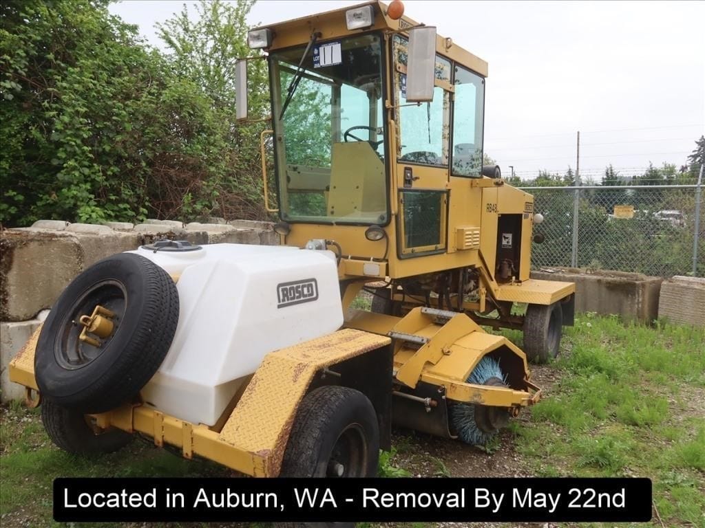 1997 Rosco RB48 Equipment Image0