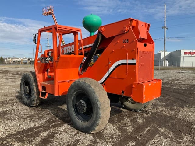 Image of Skytrak 6036 equipment image 2