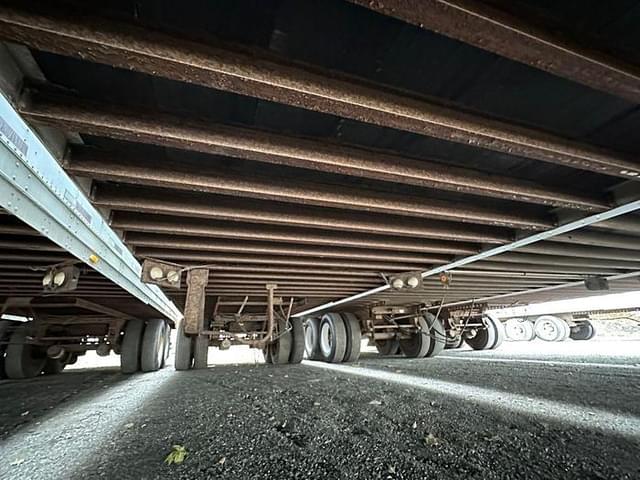 Image of Stoughton Dry Van equipment image 4