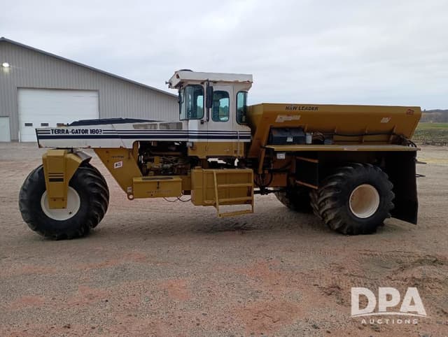 Image of Ag-Chem Terra-Gator 1803 equipment image 2