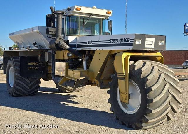 Image of Ag-Chem Terra-Gator 1903 equipment image 2