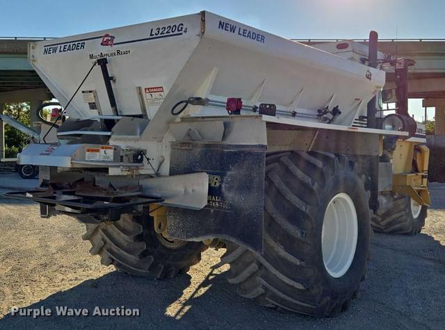 Image of Ag-Chem Terra-Gator 1903 equipment image 4