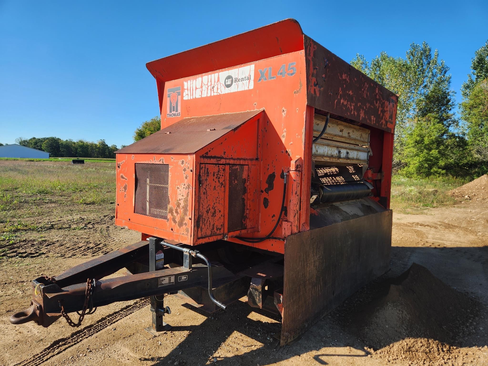 1997 Thomas XL45 Equipment Image0