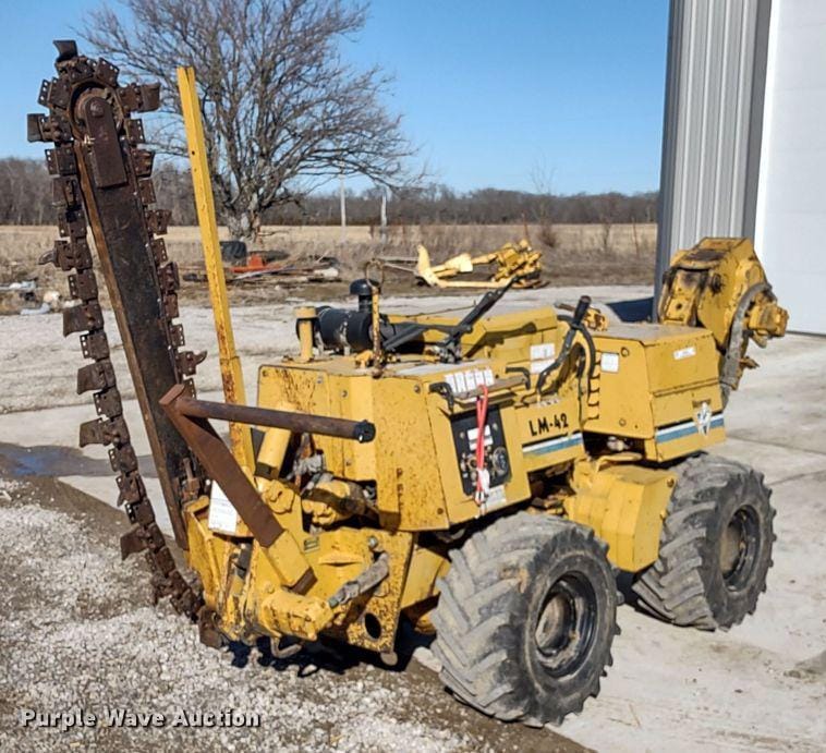 SOLD - 1997 Vermeer LM-42 cable plow Construction with 981 Hrs
