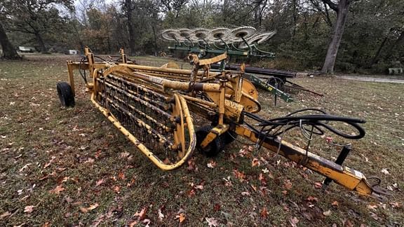 1997 Vermeer R-23 Equipment Image0