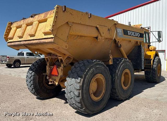 Image of Volvo A25C equipment image 4