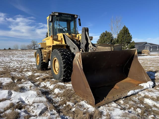 Image of Volvo L90C equipment image 2