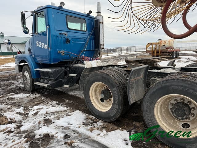 Image of Volvo WG equipment image 1