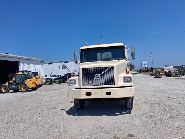 Image of Volvo WG42 equipment image 4