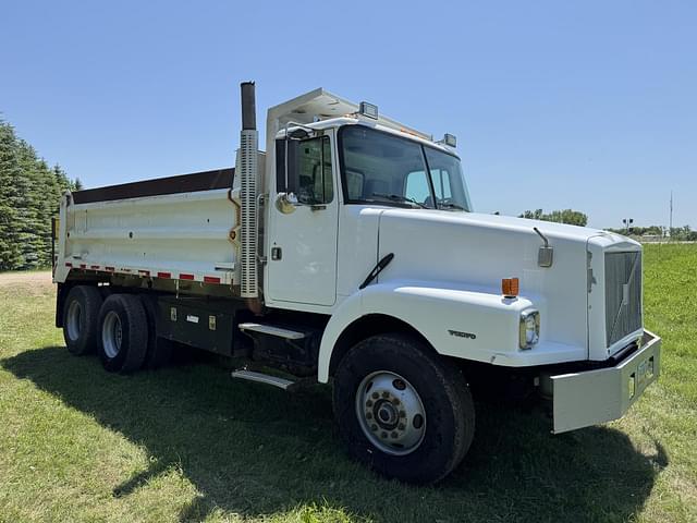 Image of Volvo WG64 equipment image 1