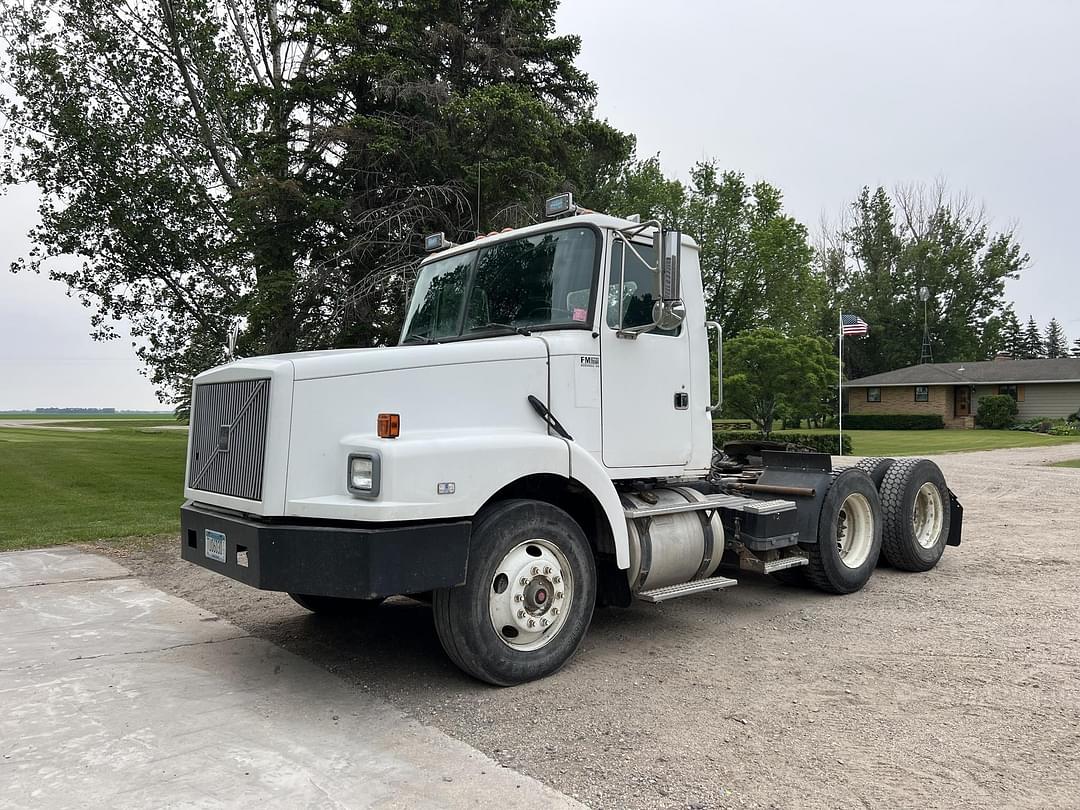 Image of Volvo WG64T Primary image
