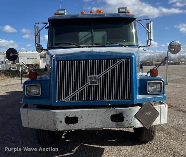 Image of Volvo WG64T equipment image 1