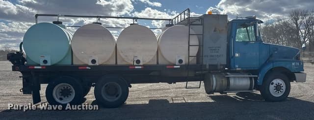 Image of Volvo WG64T equipment image 3