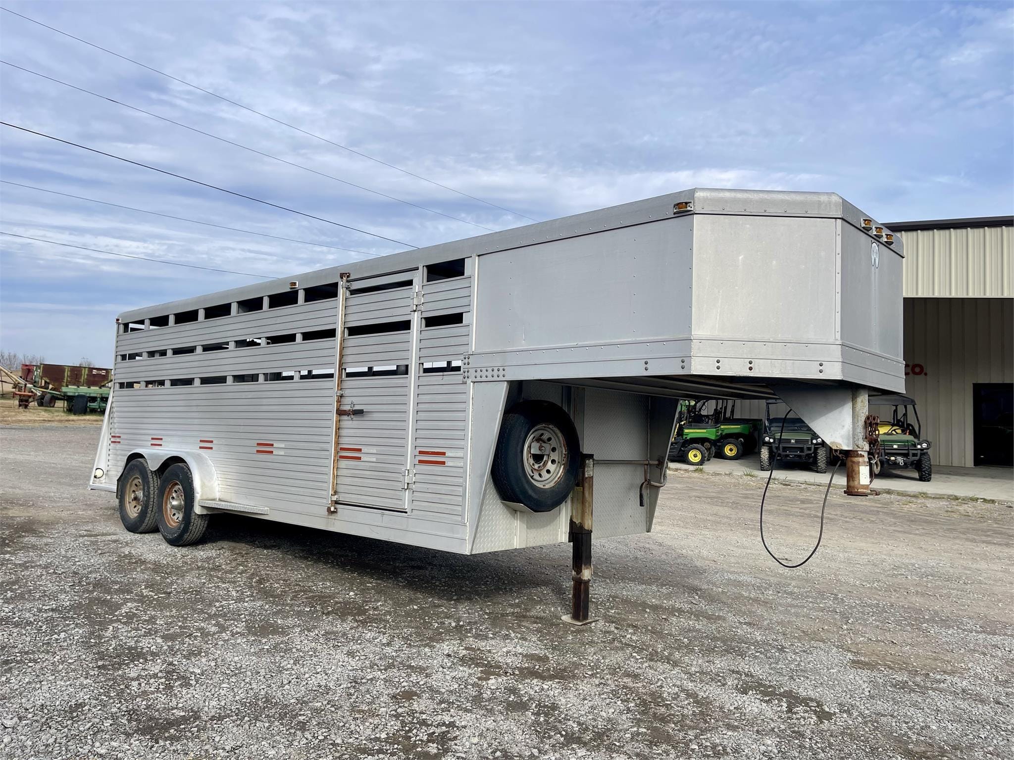 Main image W-W Undetermined