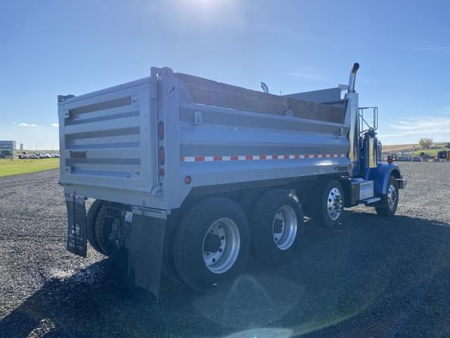 Image of Western Star 4900 equipment image 3