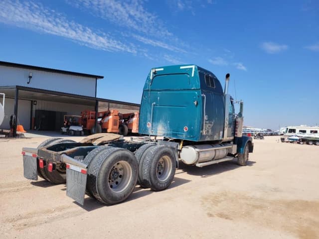 Image of Western Star 4964EX equipment image 4