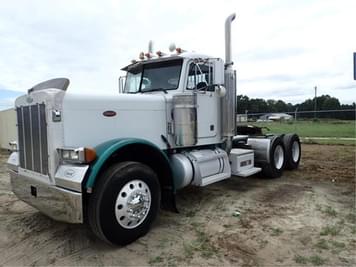 Main image Peterbilt 379