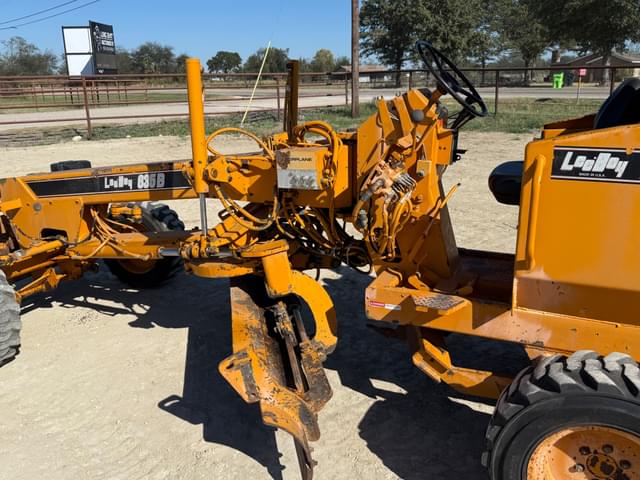 Image of LeeBoy 635B equipment image 4