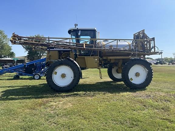 Image of Ag-Chem RoGator 854 Primary image