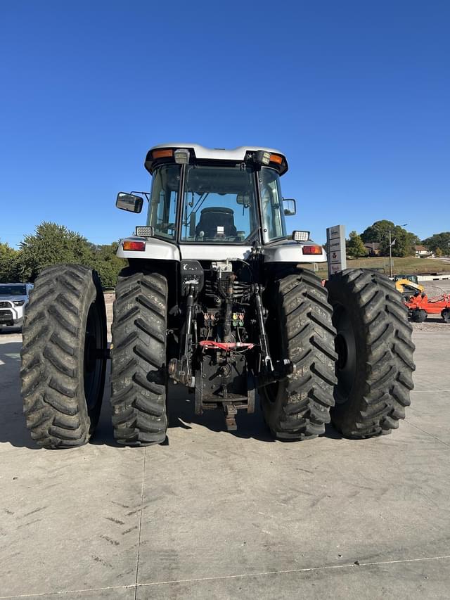 Image of AGCO White 8510 equipment image 1