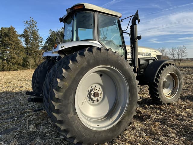 Image of AGCO White 8610 equipment image 4