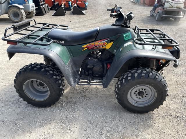Image of Arctic Cat 500 equipment image 3