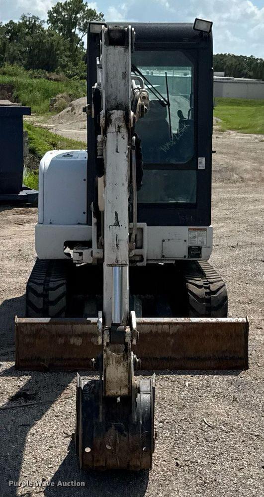 Image of Bobcat 331 equipment image 1