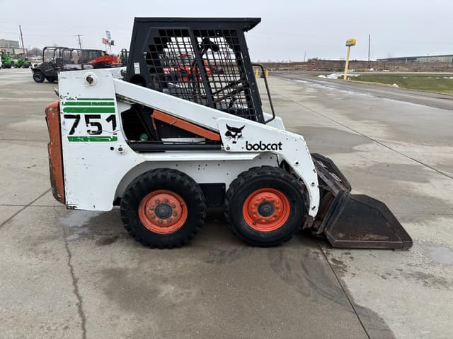 Image of Bobcat 751 equipment image 4