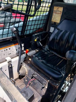 Image of Bobcat 763 equipment image 4